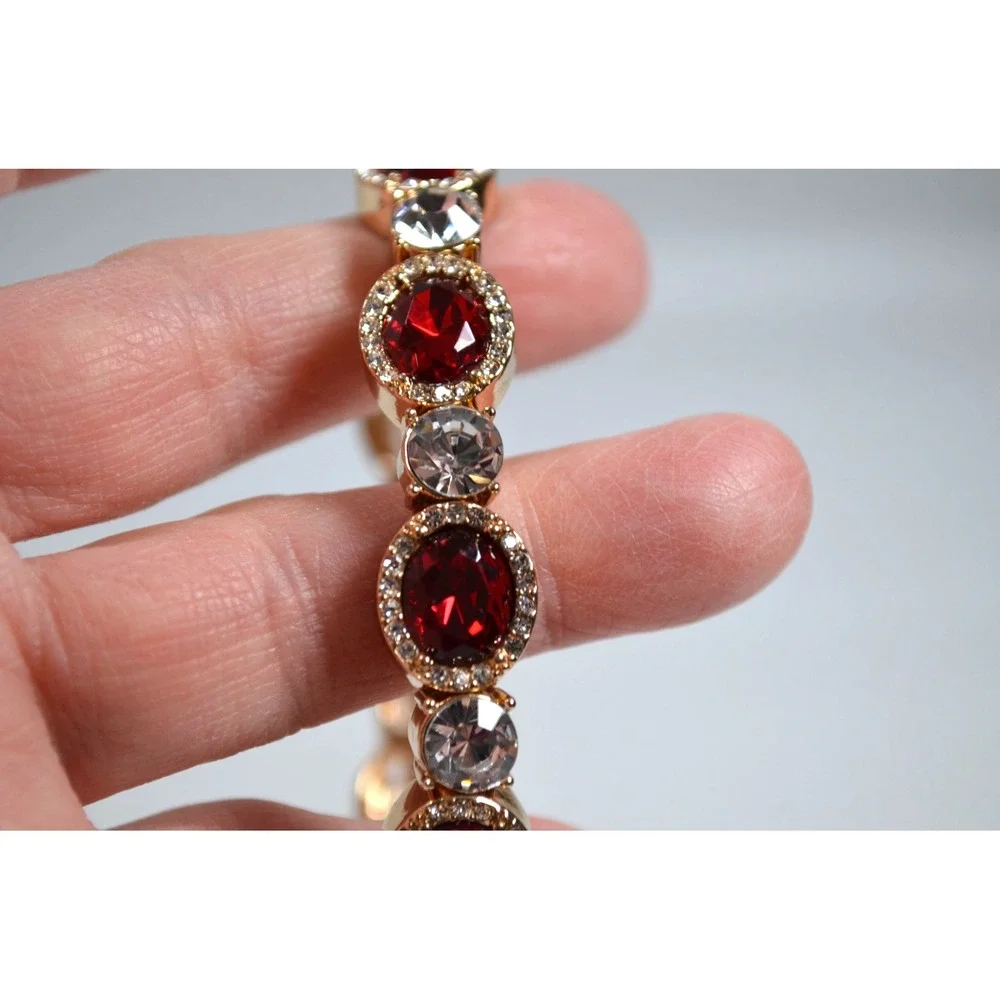 Gold Tone Stretch‎ Bracelet Red Faceted Setting Surrounded by Clear Rhinestones